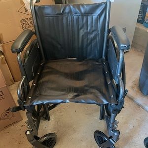Wheelchair for men or women. It’s brand new never been used.